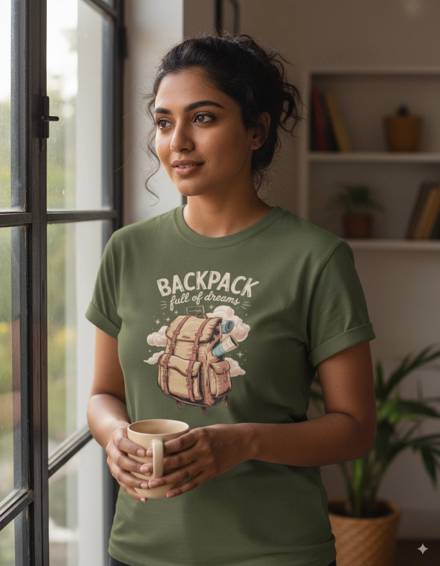 Backpack full of dreams T-Shirt
