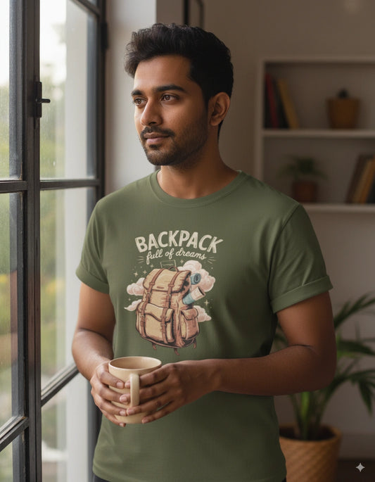 Backpack full of dreams T-Shirt