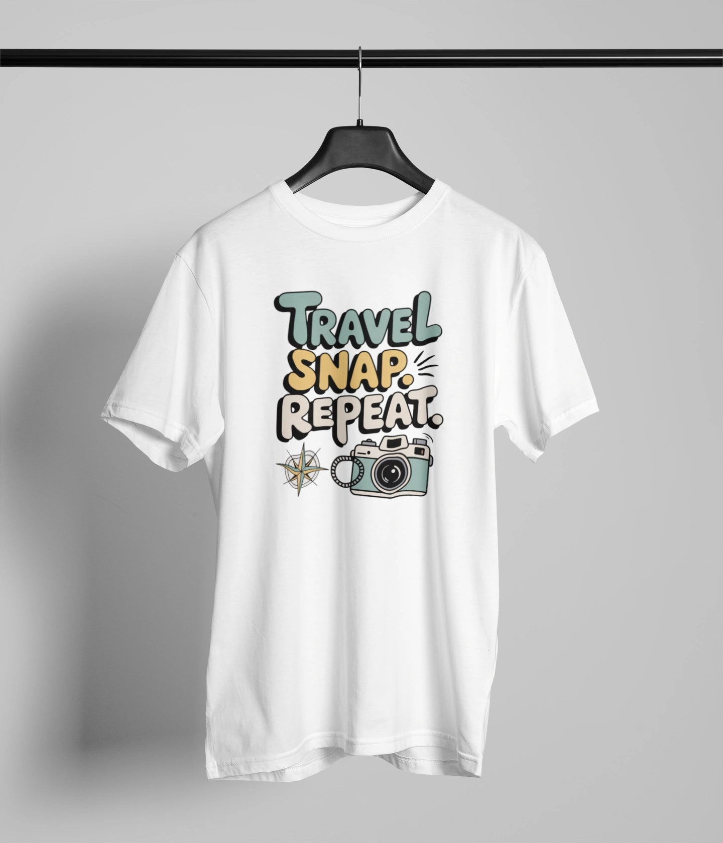 Travel snap repeat T-Shirt