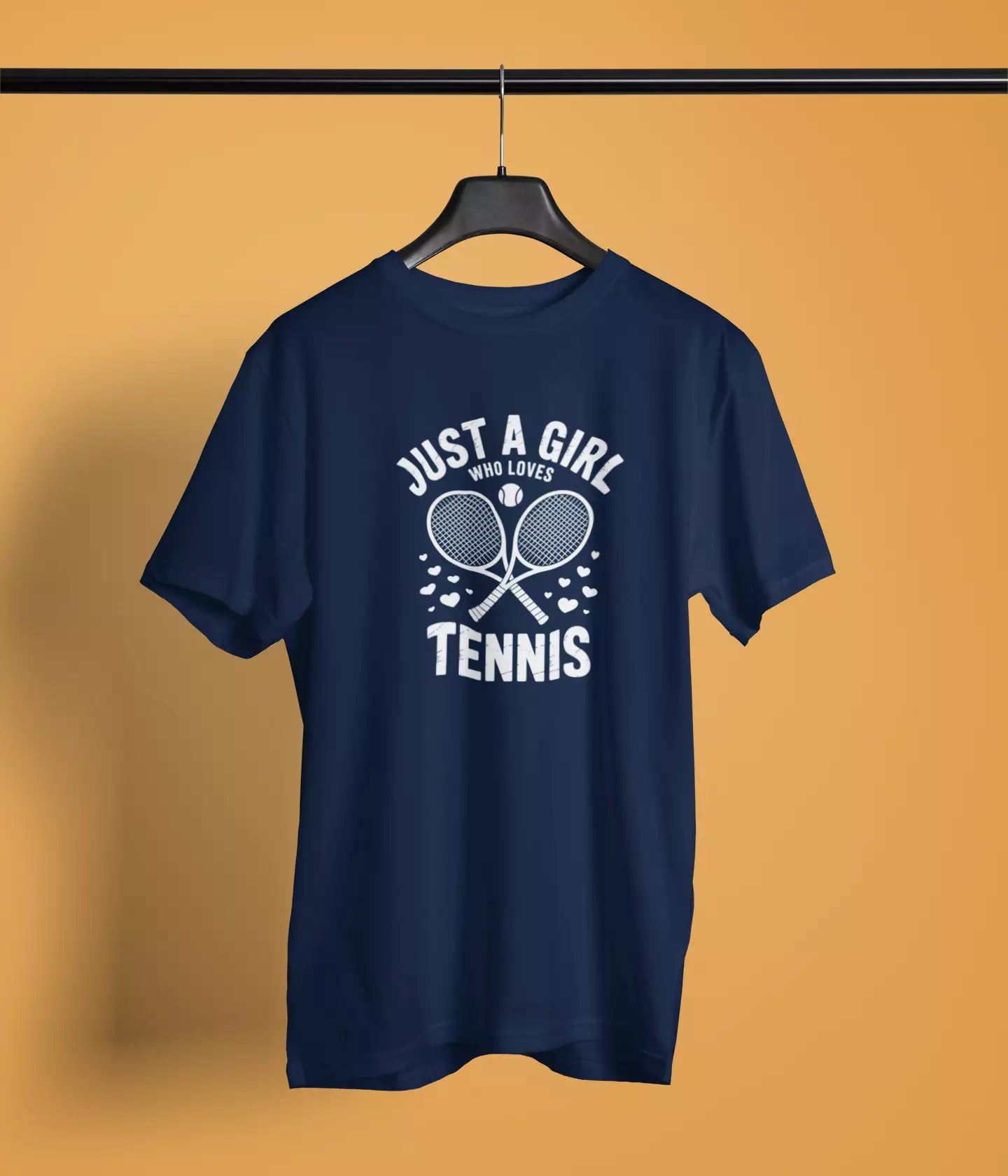 Just a girl who loves tennis - Tshirt