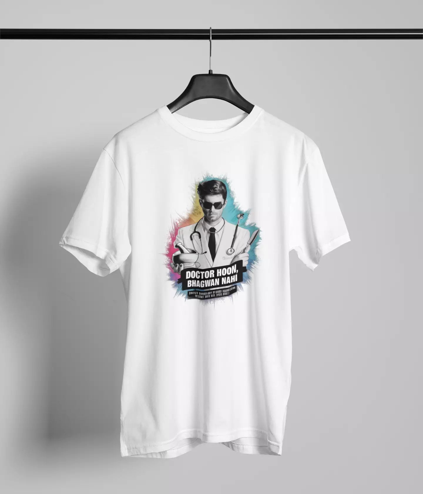 Doctor Hoon Bhagwan Nahi - Unisex Premium Tshirt