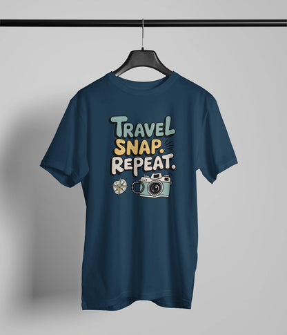 Travel snap repeat T-Shirt