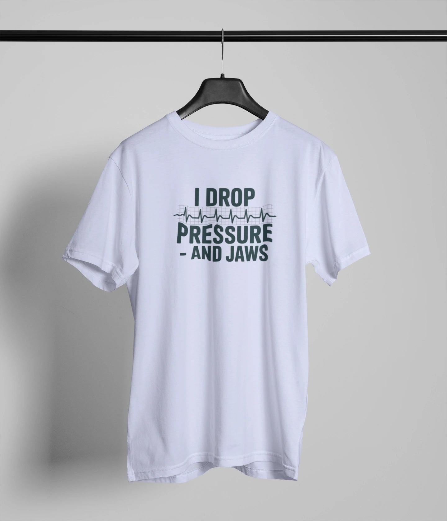 I drop pressure and jaws T-Shirt