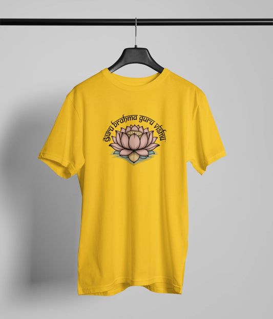 Guru bramha guru vishnu T-Shirt
